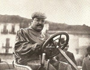 Vincenzo Lancia 28. ožujka 1919. patentirao revolucionarnu samonoseću karoseriju